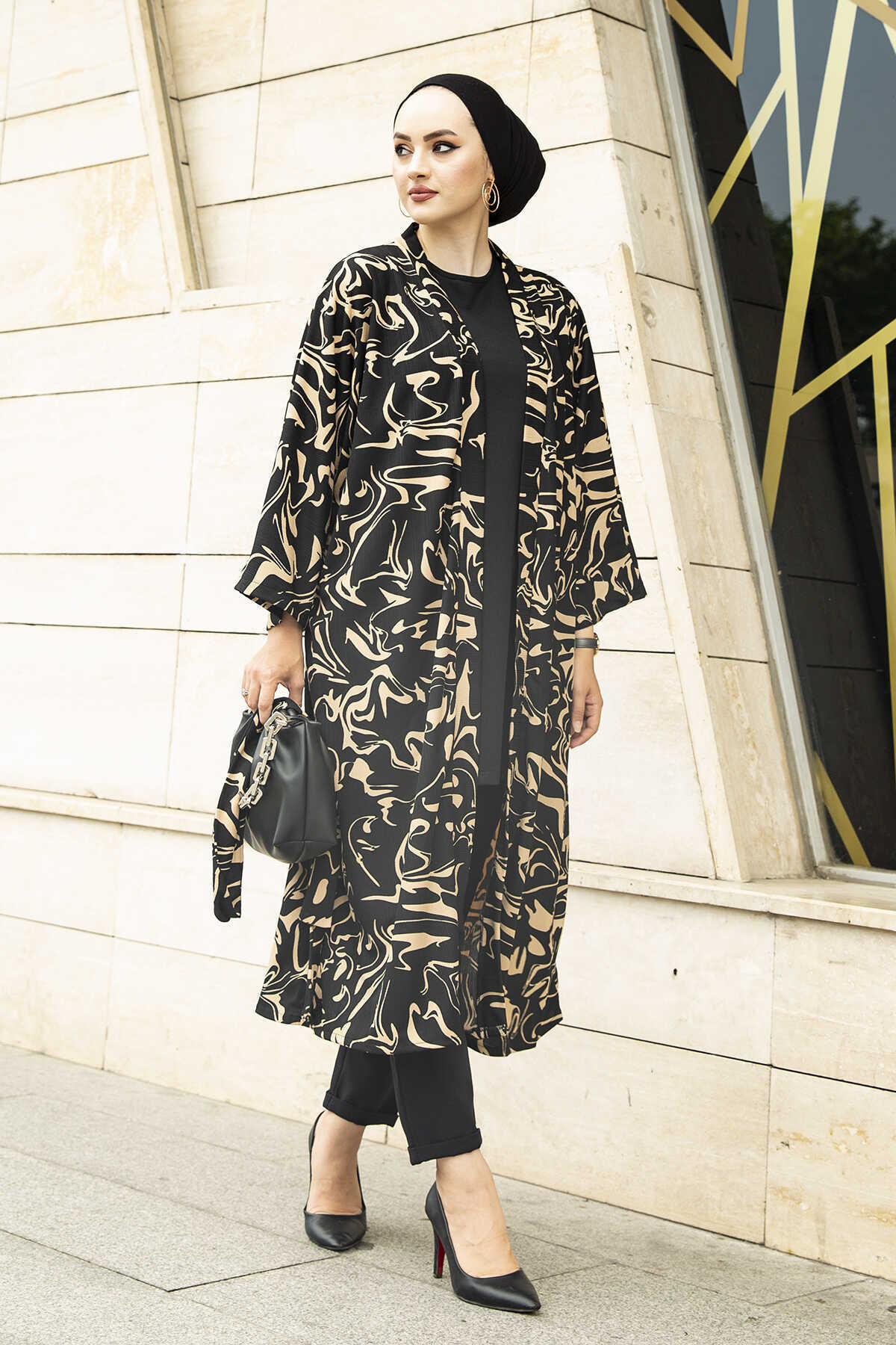 Wave Patterned Kimono - Brown