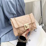 Small shoulder bag with chain strap Pink
