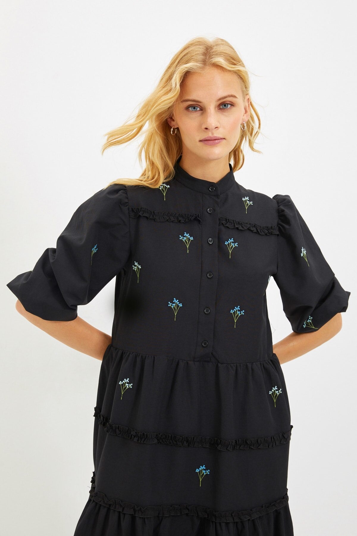 Embroidered Ruffle Detail Dress